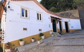 Pe Do Castelo - 2 Rooms, & Garage